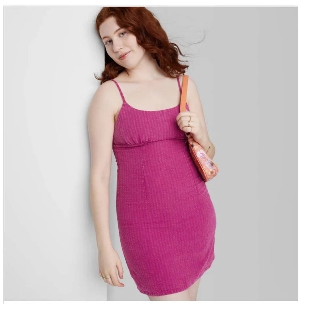 Women's Sleeveless Woven Bodycon Dress - Wild Fable™
Plum Purple M